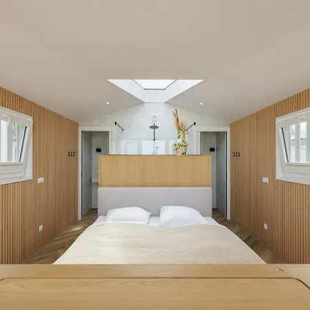 Holiday home Lua House