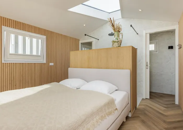 Holiday home Lua House